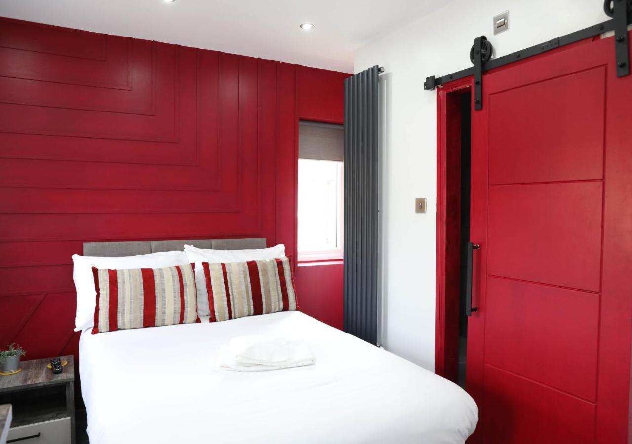 Cb Stays - Private Rooms With Ensuite And Kitchenette In Peterborough Eksteriør billede